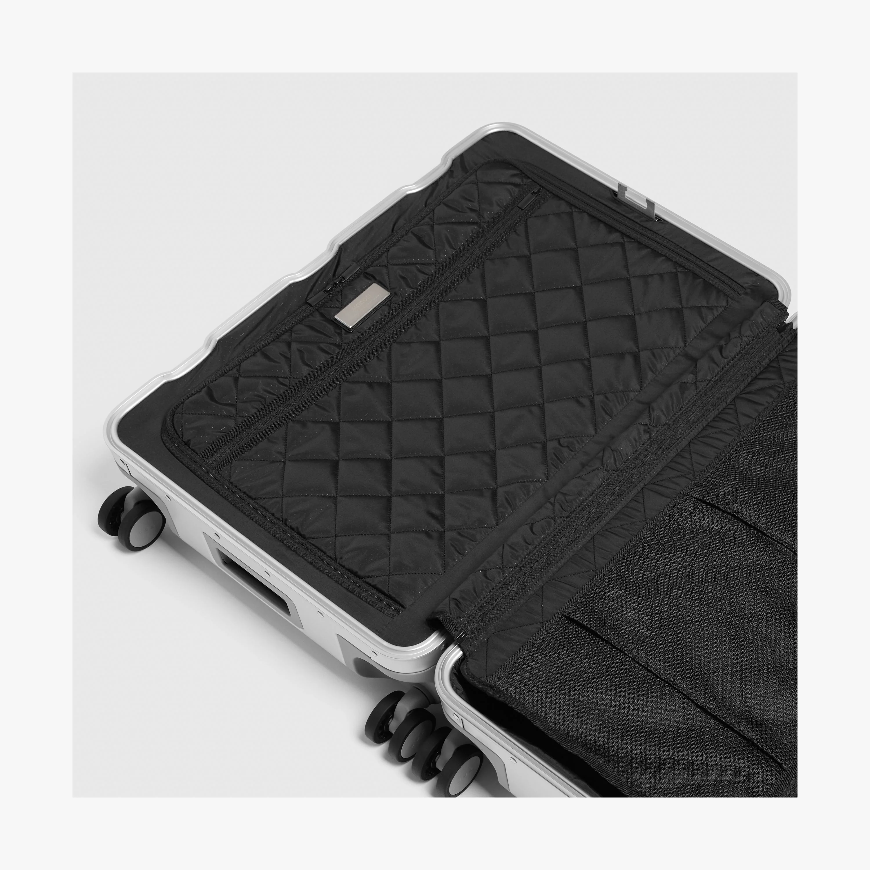 Aluminum Check-In Large - Image 15
